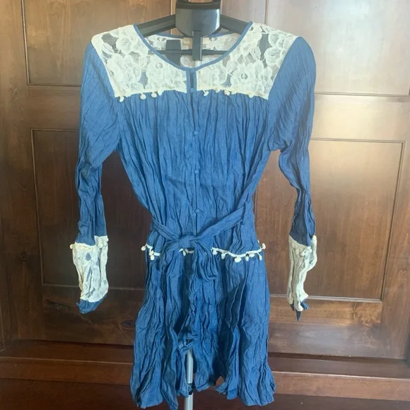 Ryu Blue Jean Jacket with White Lace Accents - Picture 2 of 5